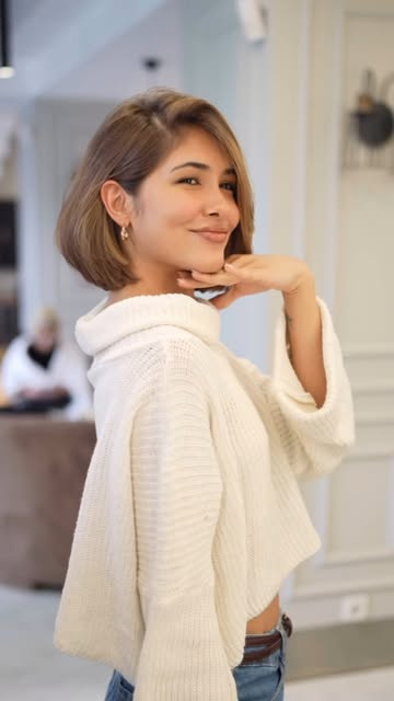 Bob kesim,kusursuz form. ❣️✨

#emreayaksiz #bobhaircut #haircut #brazilhair
